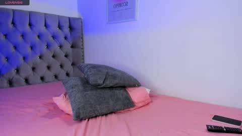 Eva Olimpo online show from April 6, 12:19 am