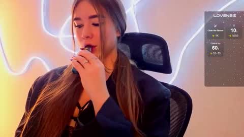 evapuff online show from November 14, 10:25 am