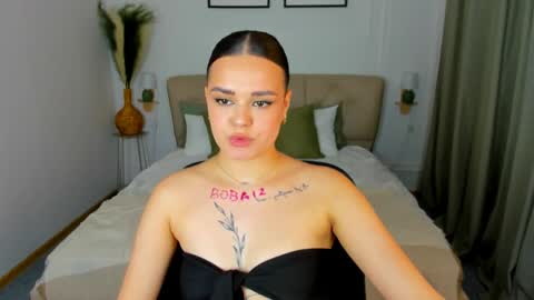 Eva online show from April 18, 2:21 pm