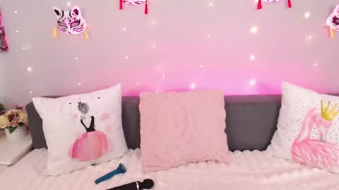 Adelina online show from July 2, 3:45 am