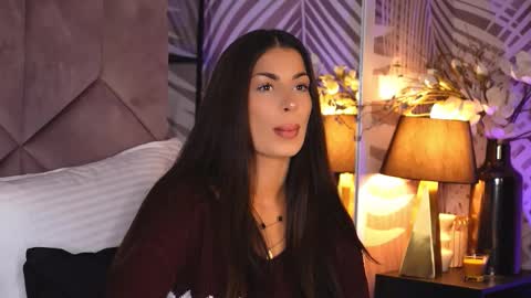 EvaRhea online show from November 28, 3:53 am