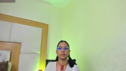 Snapshot of evarmirezz chatting on April 14, 11:38 am Eva Rmirezz online show from April 14, 11:38 am
