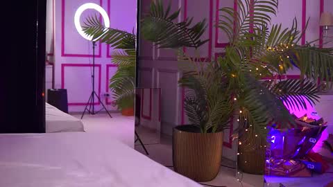 Eva online show from February 28, 8:18 pm