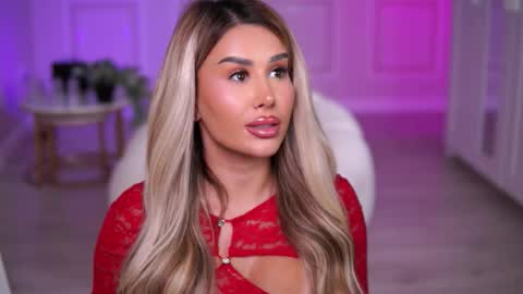 Eva online show from October 24, 7:10 pm