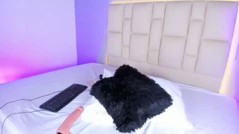 Eva Queen online show from November 24, 7:02 pm