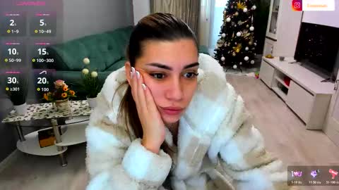 eveeevian online show from January 8, 9:00 am