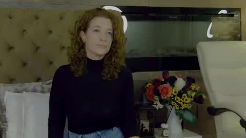 EveHamilton online show from November 1, 6:43 pm