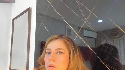 EVELIN online show from December 17, 12:22 pm