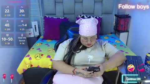 evelin zaens online show from October 22, 5:08 am