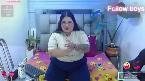 evelin zaens online show from April 18, 4:49 am