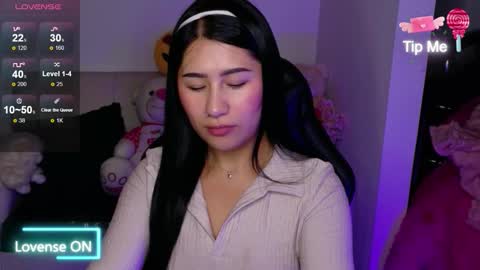 Evelyn online show from February 12, 12:11 pm