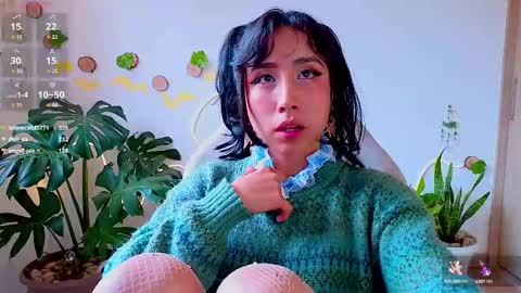 Snapshot of evelyn_chelle chatting on March 12, 5:28 pm Im Eve or Chelle Next Stream 191224 online show from March 12, 5:28 pm