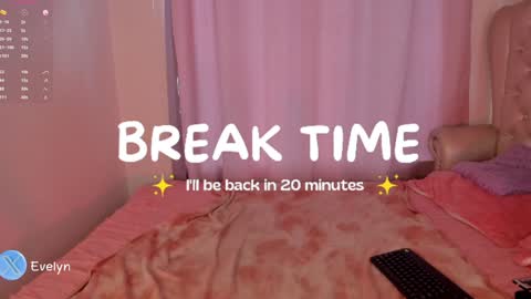 evelyn evelyn online show from February 8, 7:59 pm