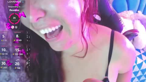 Snapshot of evelyn_mature19 chatting on January 3, 1:38 am Juliana online show from January 3, 1:38 am