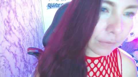 Snapshot of evelyn_mature19 chatting on January 10, 1:21 am Juliana online show from January 10, 1:21 am