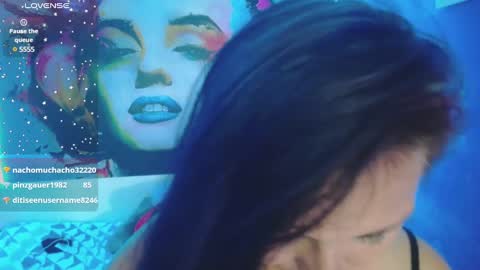 Snapshot of evelyn_mature19 chatting on January 13, 1:13 am Juliana online show from January 13, 1:13 am