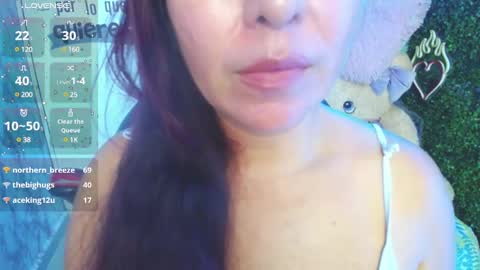 Snapshot of evelyn_mature19 chatting on January 31, 11:03 pm Juliana online show from January 31, 11:03 pm