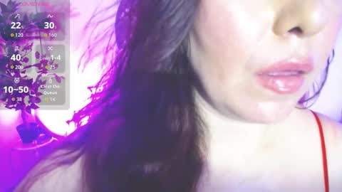Snapshot of evelyn_mature19 chatting on September 29, 6:24 pm Juliana online show from September 29, 6:24 pm