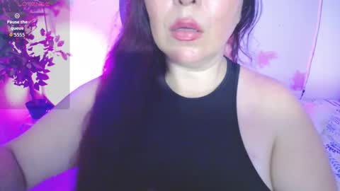 Snapshot of evelyn_mature19 chatting on October 1, 6:14 pm Juliana online show from October 1, 6:14 pm