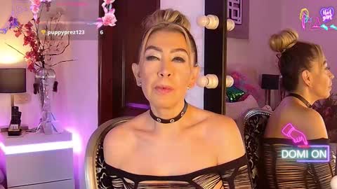 Snapshot of evelynagrey chatting on February 27, 4:01 am EvelynaGrey online show from February 27, 4:01 am