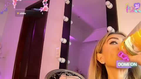 Snapshot of evelynagrey chatting on February 28, 9:10 am EvelynaGrey online show from February 28, 9:10 am