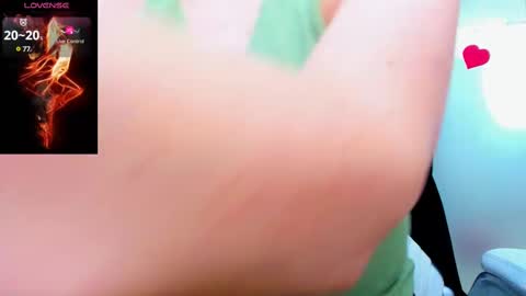 evelyne_rose online show from February 28, 9:25 am