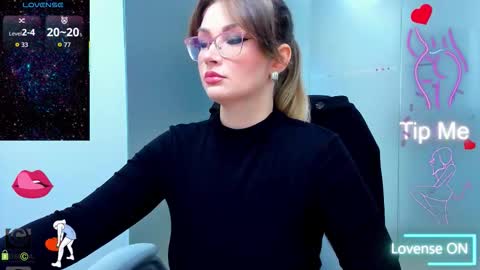 evelyne_rose online show from November 29, 5:43 am