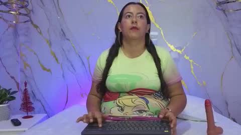 evelynharpeery_eup online show from January 6, 10:30 am