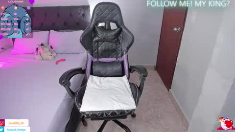 Snapshot of evelynhoward23 chatting on October 12, 3:11 pm LAURA SOFIA INDEPENDENT MODEL FOLLOW ME NOW ALMOST 10000 FOLLOWERS online show from October 12, 3:11 pm