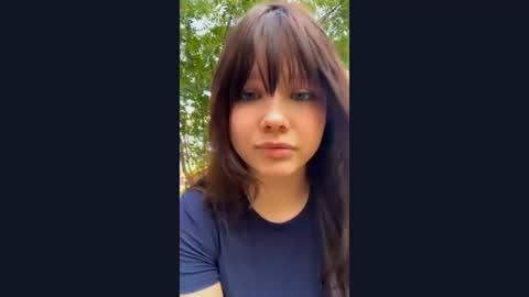 Snapshot of evelynhudson chatting on June 25, 10:53 am Evelyn Velvet online show from June 25, 10:53 am