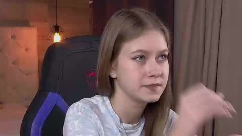 Snapshot of evemundie chatting on February 28, 3:37 pm Eve online show from February 28, 3:37 pm