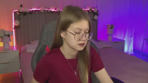 Snapshot of evemundie chatting on November 11, 12:38 pm Eve online show from November 11, 12:38 pm