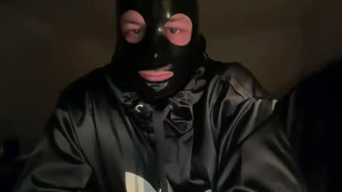 Snapshot of everevan chatting on December 8, 3:43 am EverLatex online show from December 8, 3:43 am