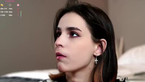 Anita online show from October 26, 3:34 am