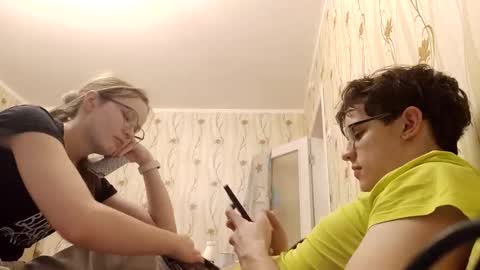 Evgeniy and Anna online show from February 10, 9:08 pm