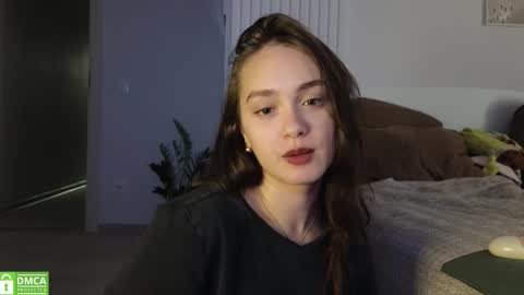 Snapshot of evi_woow chatting on October 9, 1:03 am evi_woow online show from October 9, 1:03 am