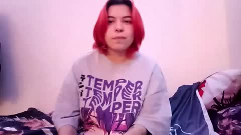 Snapshot of eviadushaj chatting on January 14, 7:14 am Eva online show from January 14, 7:14 am