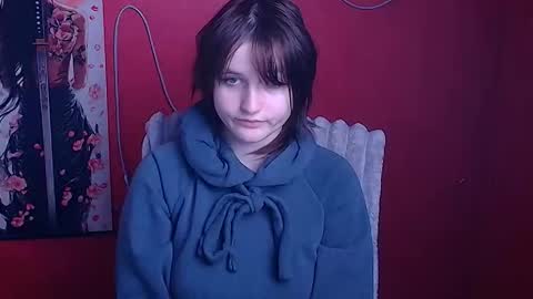 Evie online show from February 11, 12:21 pm