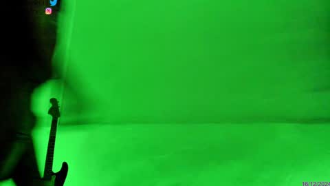 Snapshot of evil_marley chatting on December 16, 10:08 am Marley independent model online show from December 16, 10:08 am