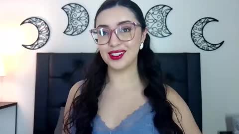 Evolet online show from November 17, 6:14 pm