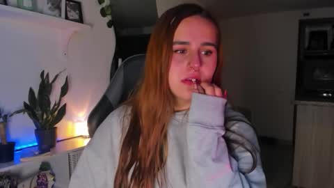 EVY online show from February 20, 2:41 am