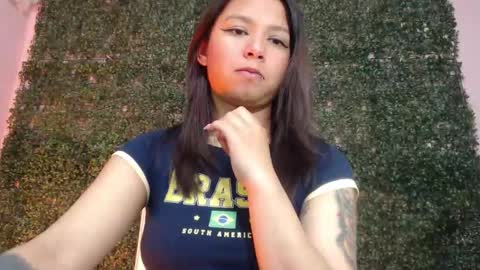 Im Evy online show from March 2, 4:47 pm