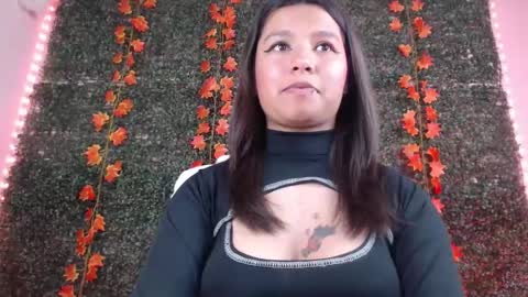 Im Evy online show from March 19, 4:33 pm