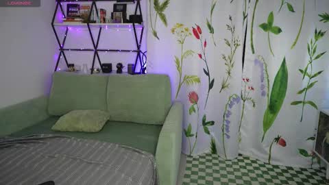 Snapshot of exe_cutie chatting on September 8, 10:31 pm Mary online show from September 8, 10:31 pm