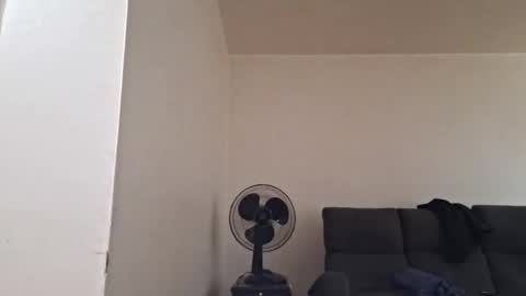 Exhibboytoy3 online show from April 15, 5:31 pm