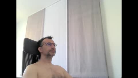 exhibit77 online show from April 23, 6:58 am