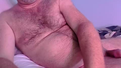 exhibitionist_guy23 online show from July 16, 6:58 pm