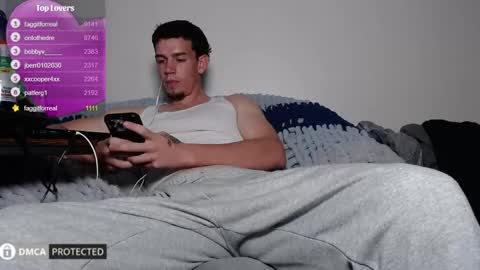 Exi111 online show from April 29, 5:30 pm