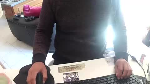 Gio online show from October 10, 10:36 am