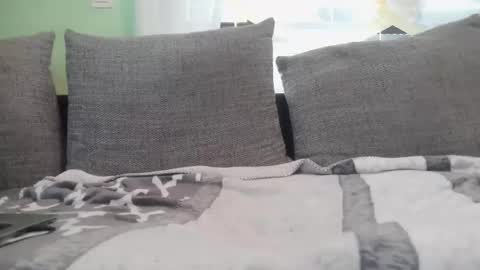 mi insta maddin 5011 online show from January 11, 8:19 am